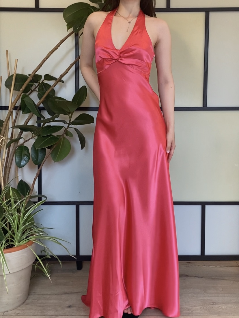 Różówa suknia maxi z trenem roz.XS