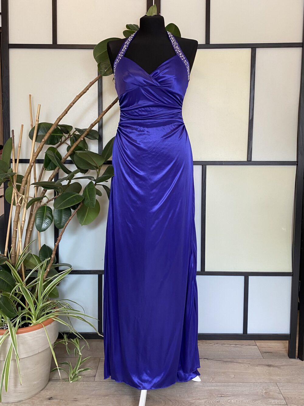 Fioletowa suknia maxi z trenem roz.S